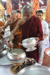 11130443_677663765694302_8338388894393344608_o